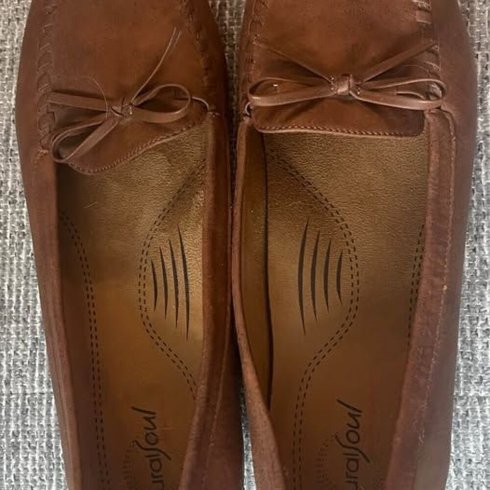 Natural Soul “Odette” Almond Toe Brown Slip On Moccasin Loafers Size 10 M